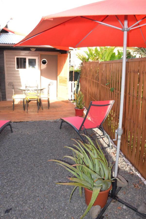 Bungalow La Perle - Jacuzzi - Piscine Saint-Francois  Eksteriør bilde